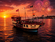 Crucero con Cena al Atardecer en el Barco Pirata Perla Negra